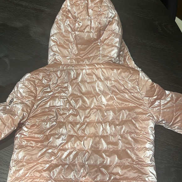 Used Pink puffer  kids jacket - Picture 3 of 4
